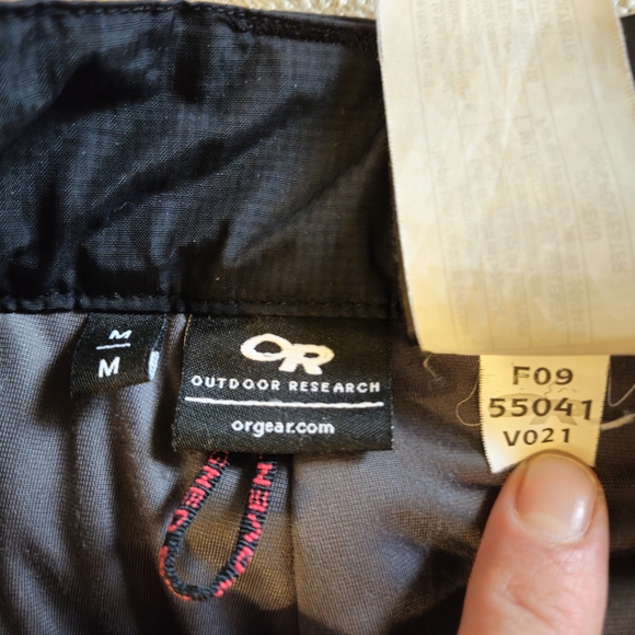 Outdoor Research OR Insulated Waterproof Ski Snowboard Cargo Pants Size Medium - Picture 7 of 10